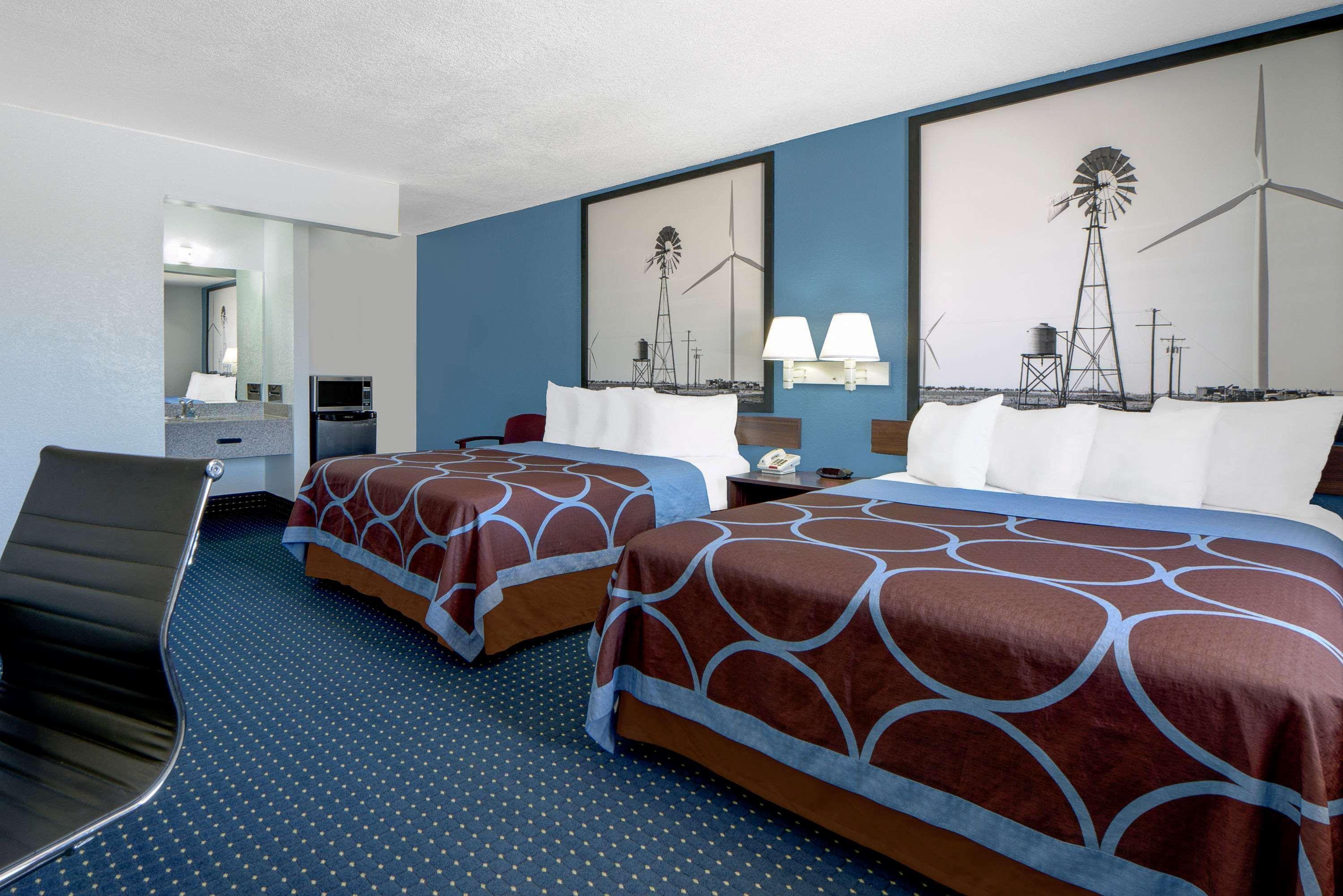 Super 8 by Wyndham Dumas TX Motel Bagian luar foto